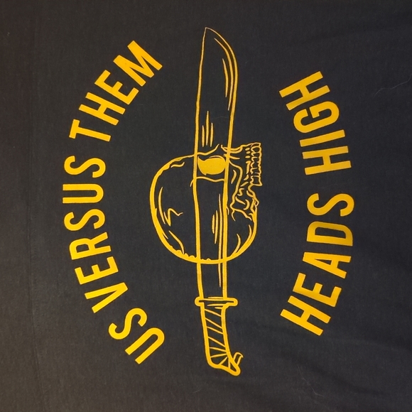 Us Versus Them Raglan baseball Tshirt size medium heads high - Picture 2 of 3